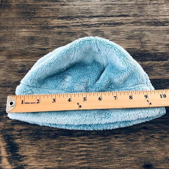 The North Face TNF Girls One Size Blue Fleece Osito Winter Hat Cozy Snow Warm - Picture 2 of 3